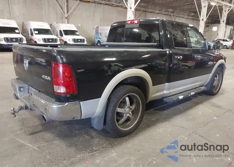 2010 Dodge Ram 1500 Laramie z USA, uszkodzony, nr VIN 1D7RV1GT5AS252157
